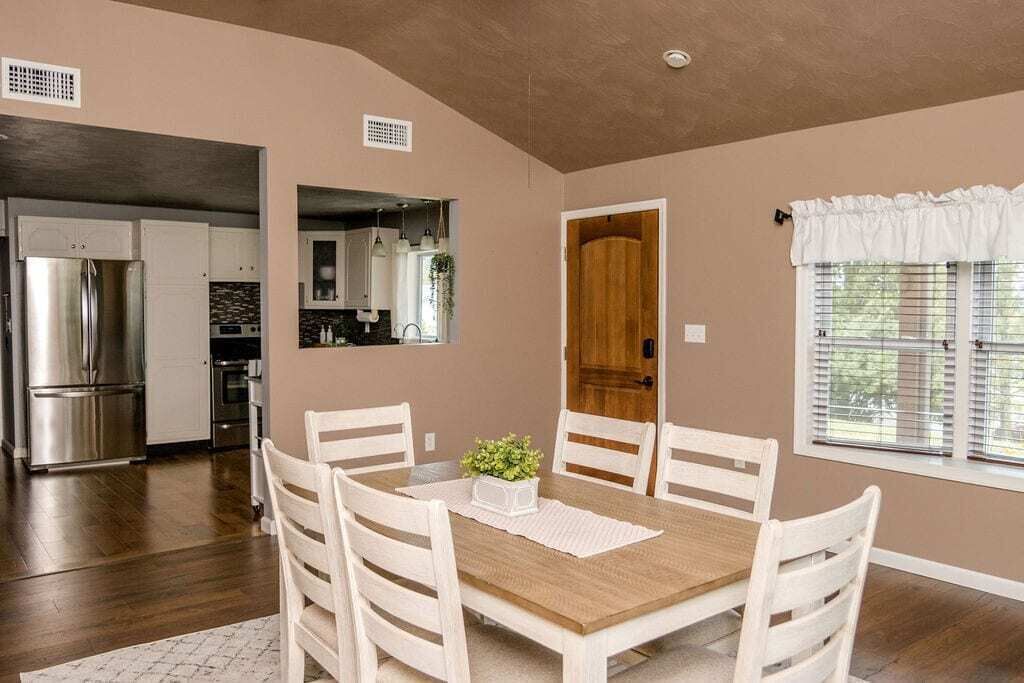 Photo of Others in East Earl