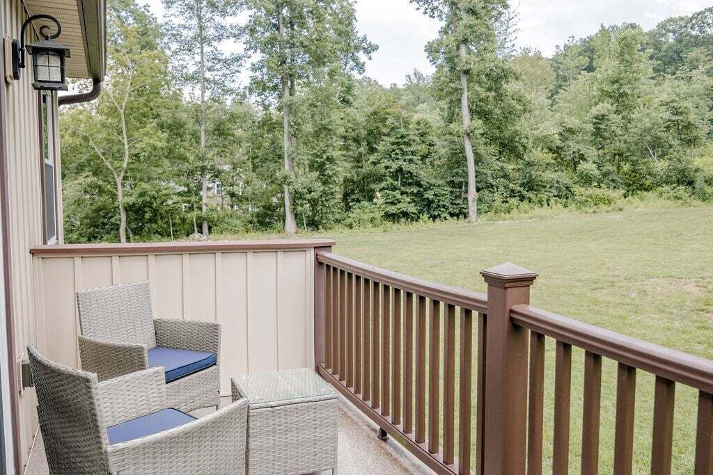 Photo of Outdoor in East Earl