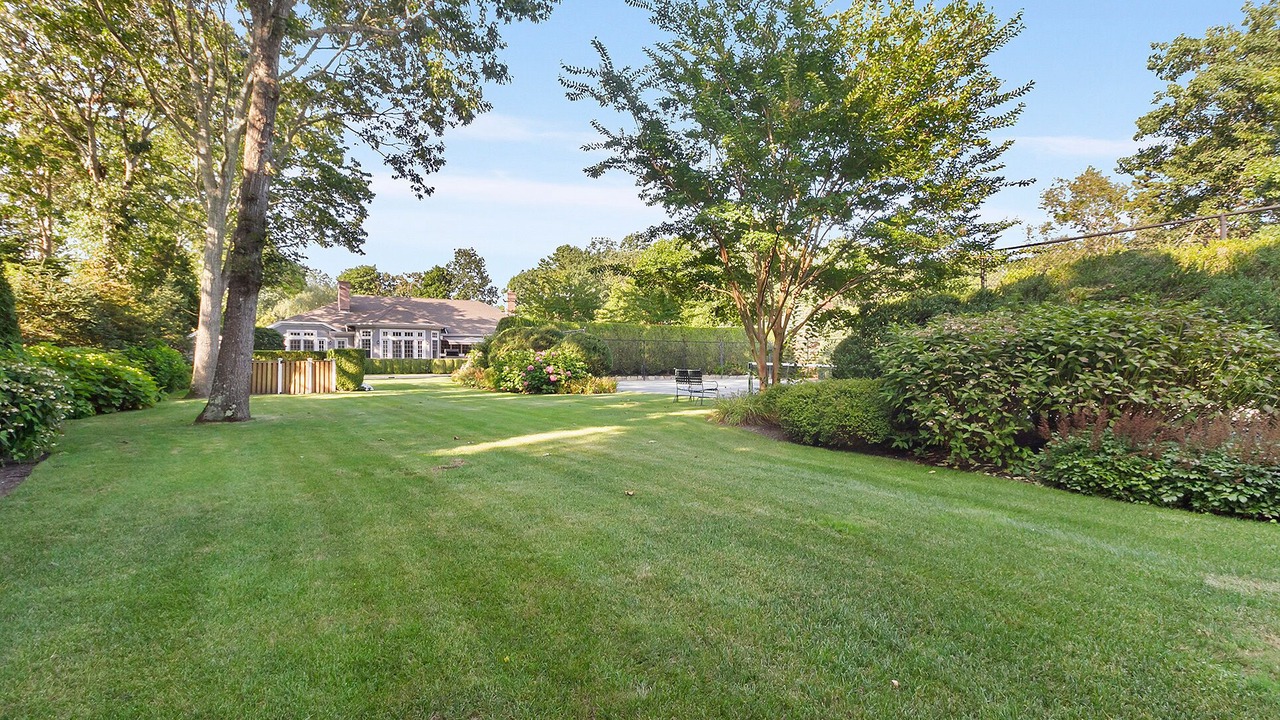 Photo of Others in Quogue