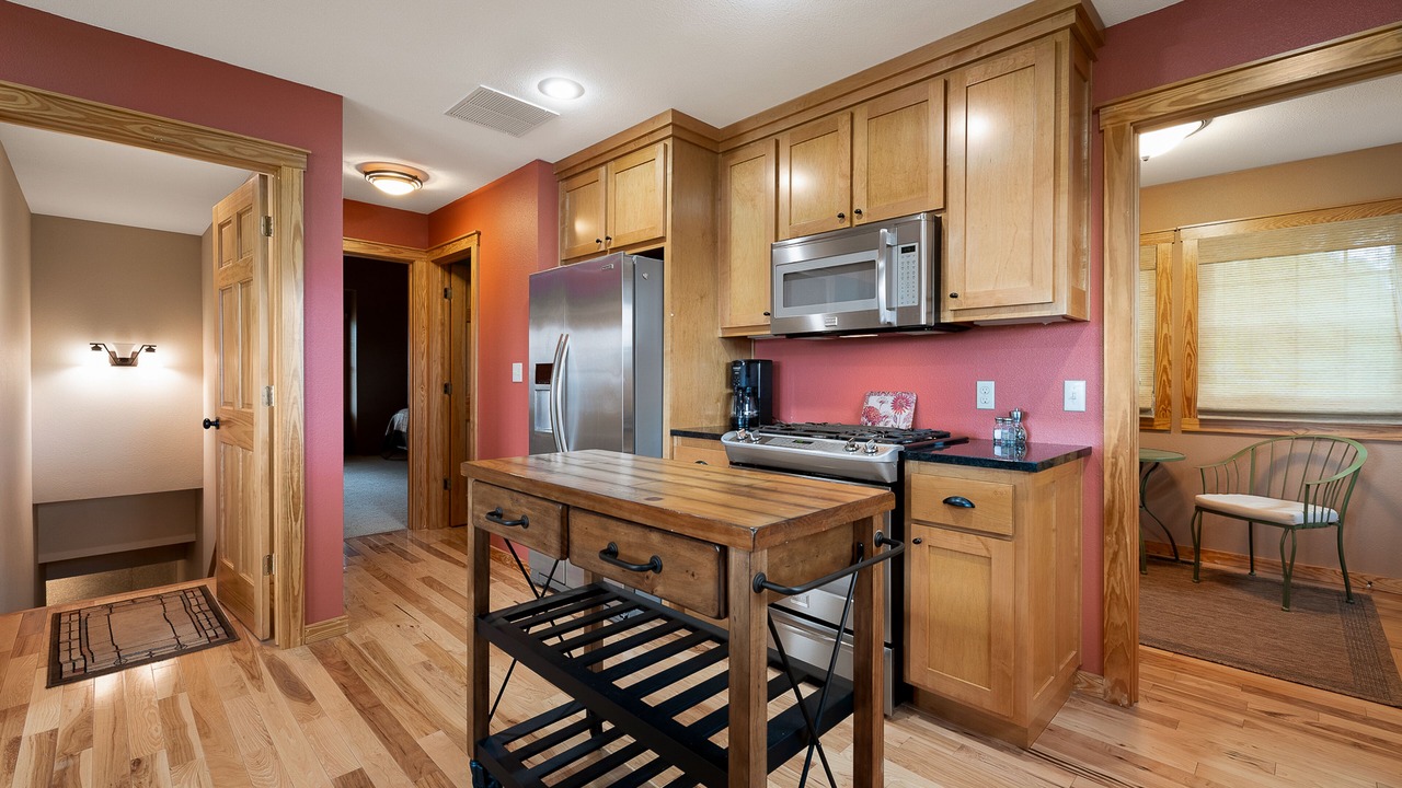 Photo of Kitchen in Eureka Springs