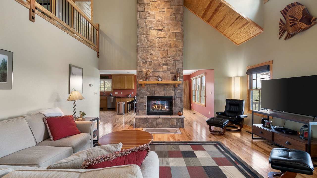 Photo of Livingroom in Eureka Springs