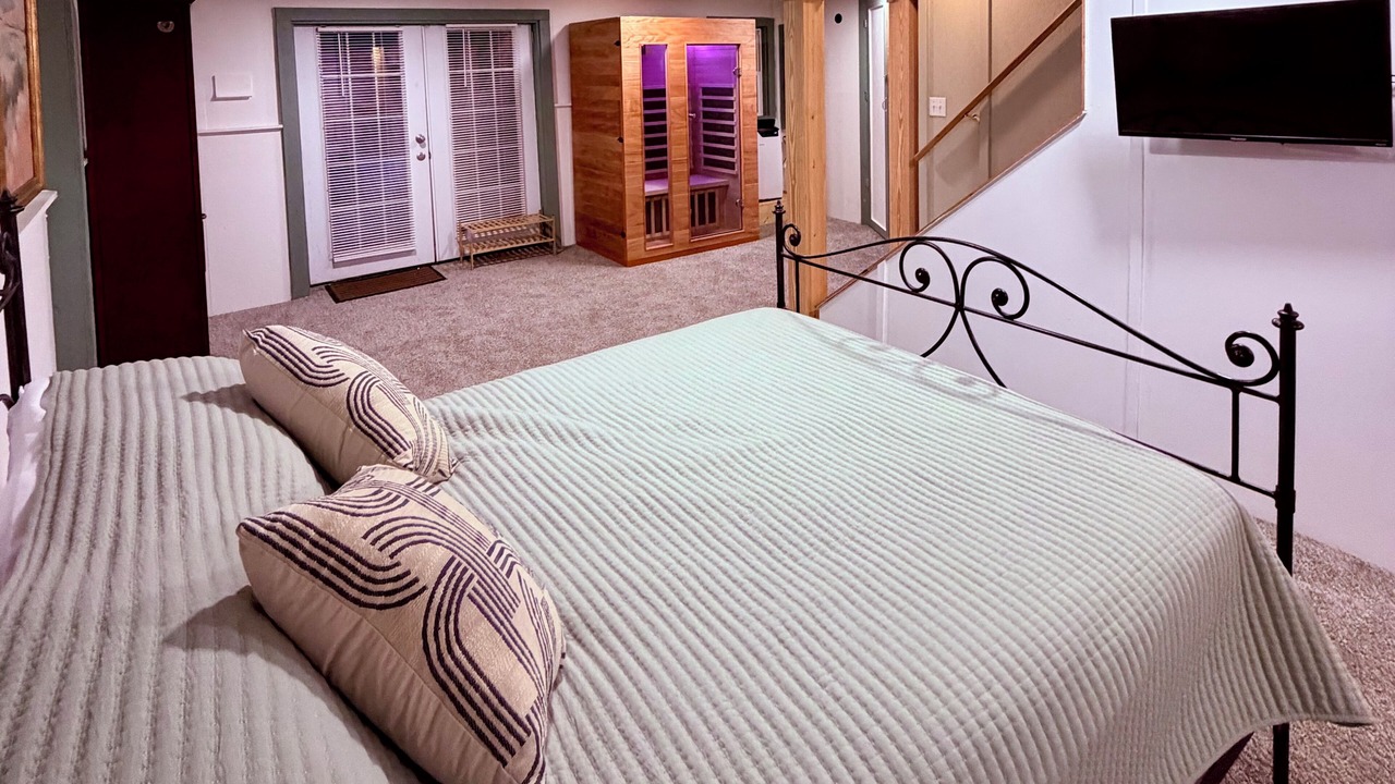 Photo of Bedroom in Stanley