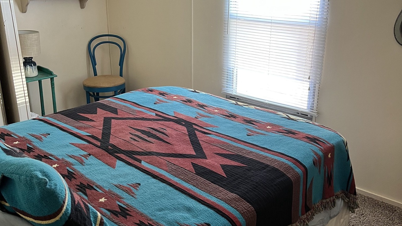 Photo of Bedroom in Black