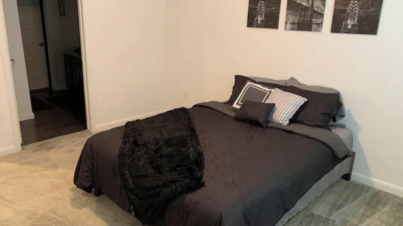 Photo of Bedroom in Dreamhill Estates