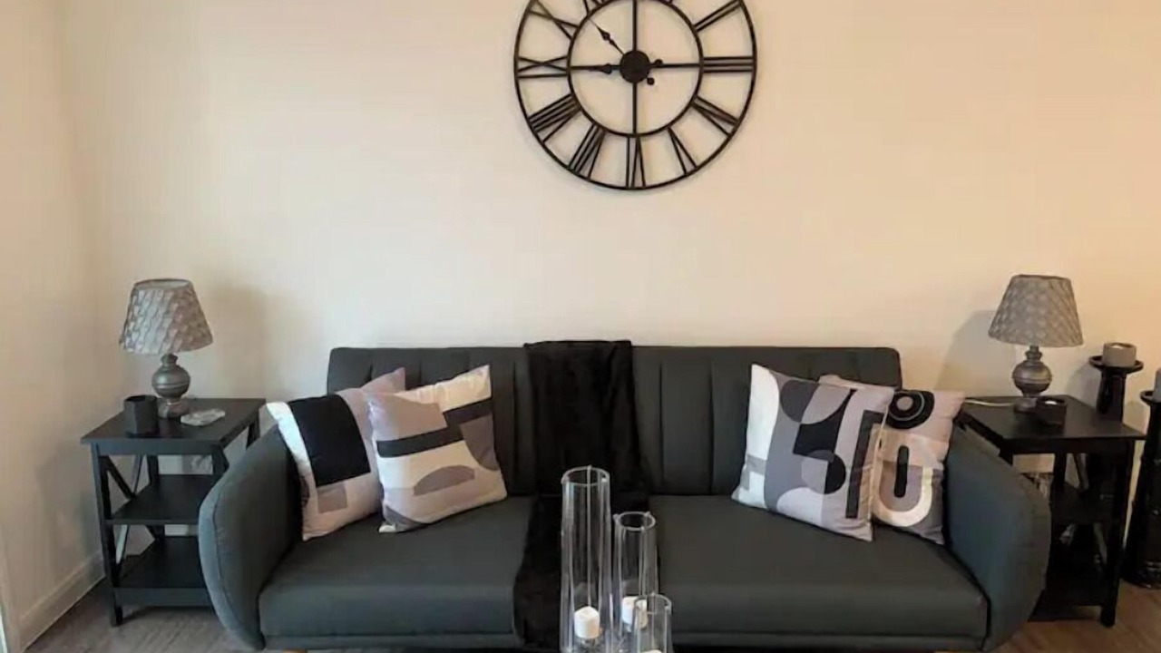 Photo of Livingroom in Dreamhill Estates