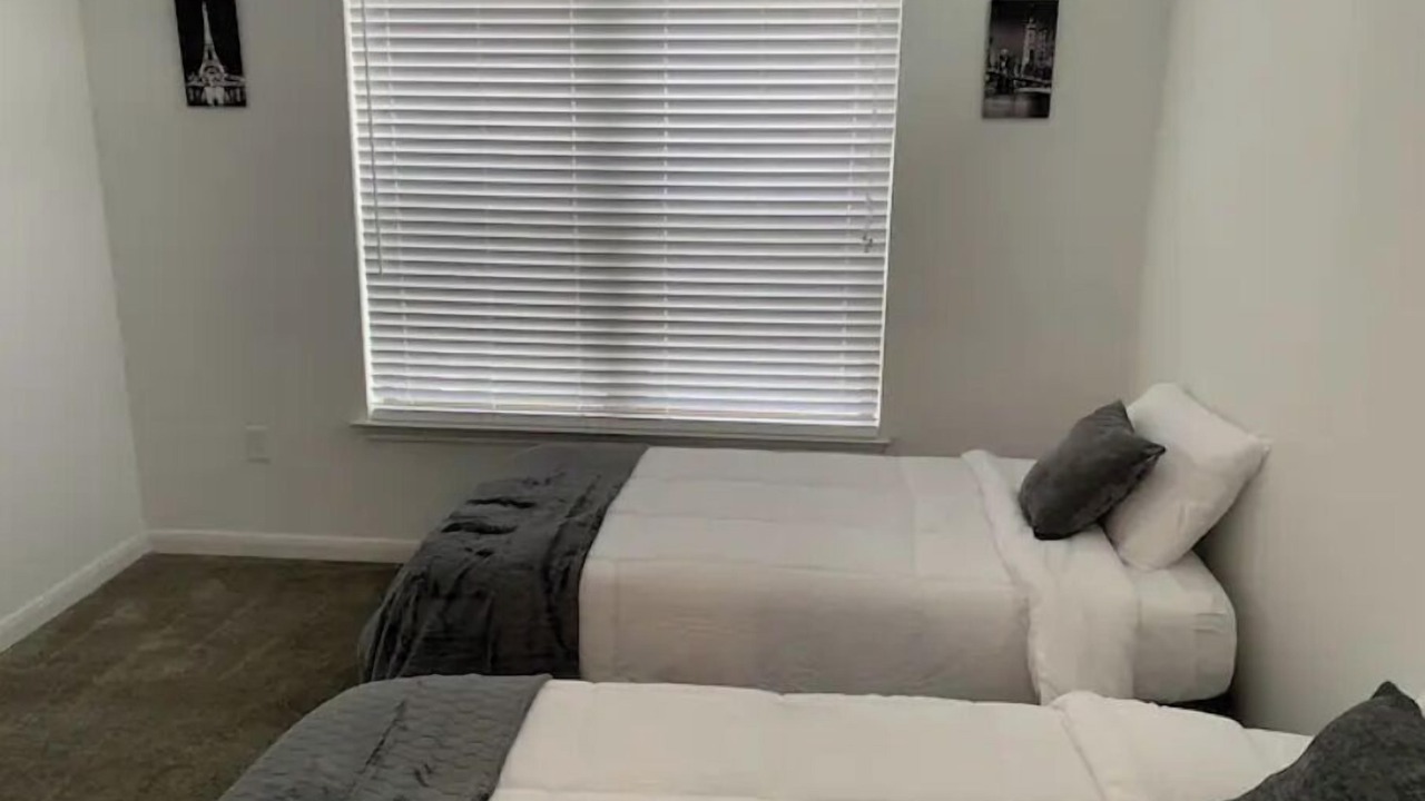 Photo of Bedroom in Dreamhill Estates