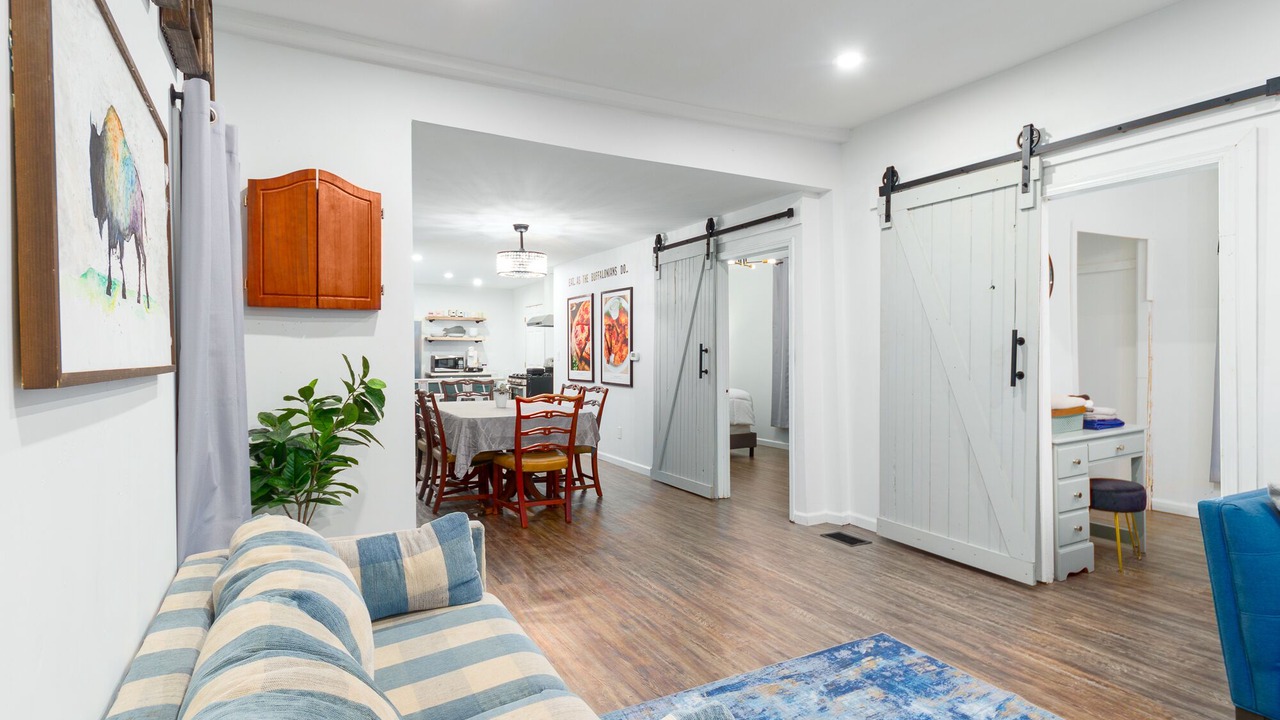 Photo of Livingroom in Downtown Buffalo
