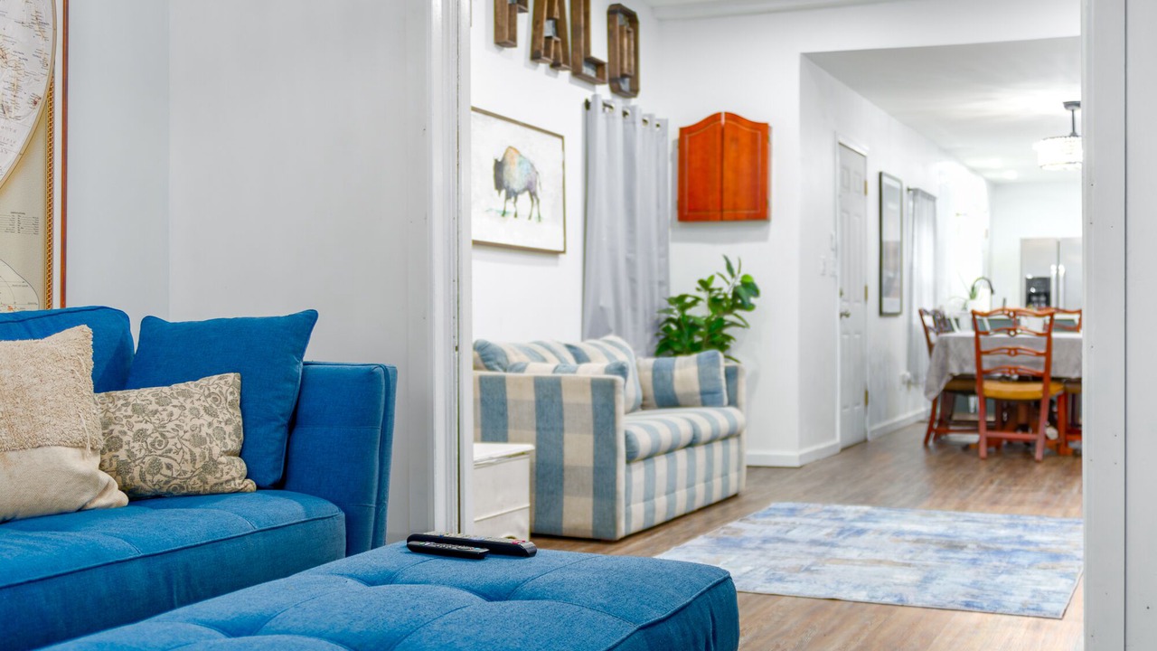 Photo of Livingroom in Downtown Buffalo