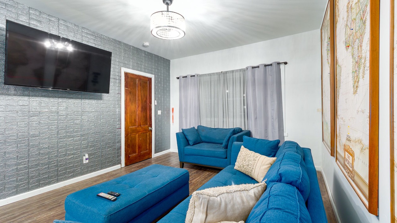 Photo of Livingroom in Downtown Buffalo