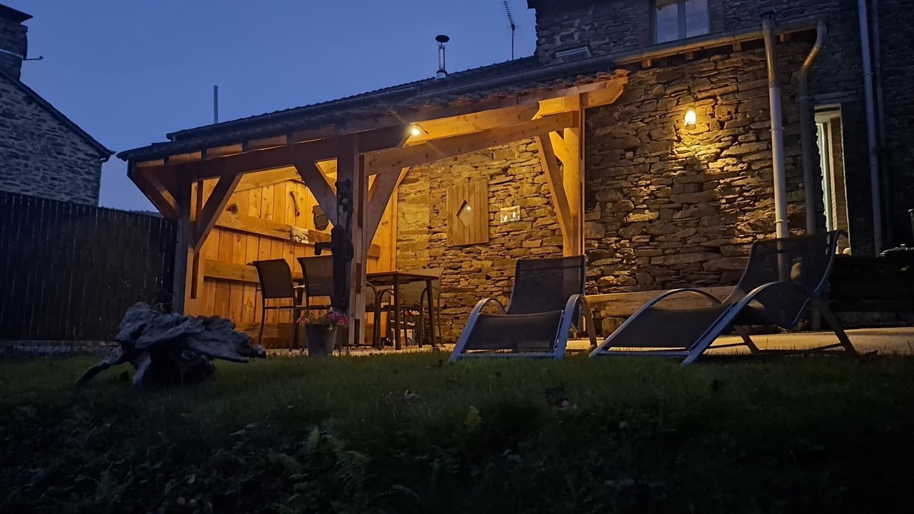 Photo of Outdoor in Haulme