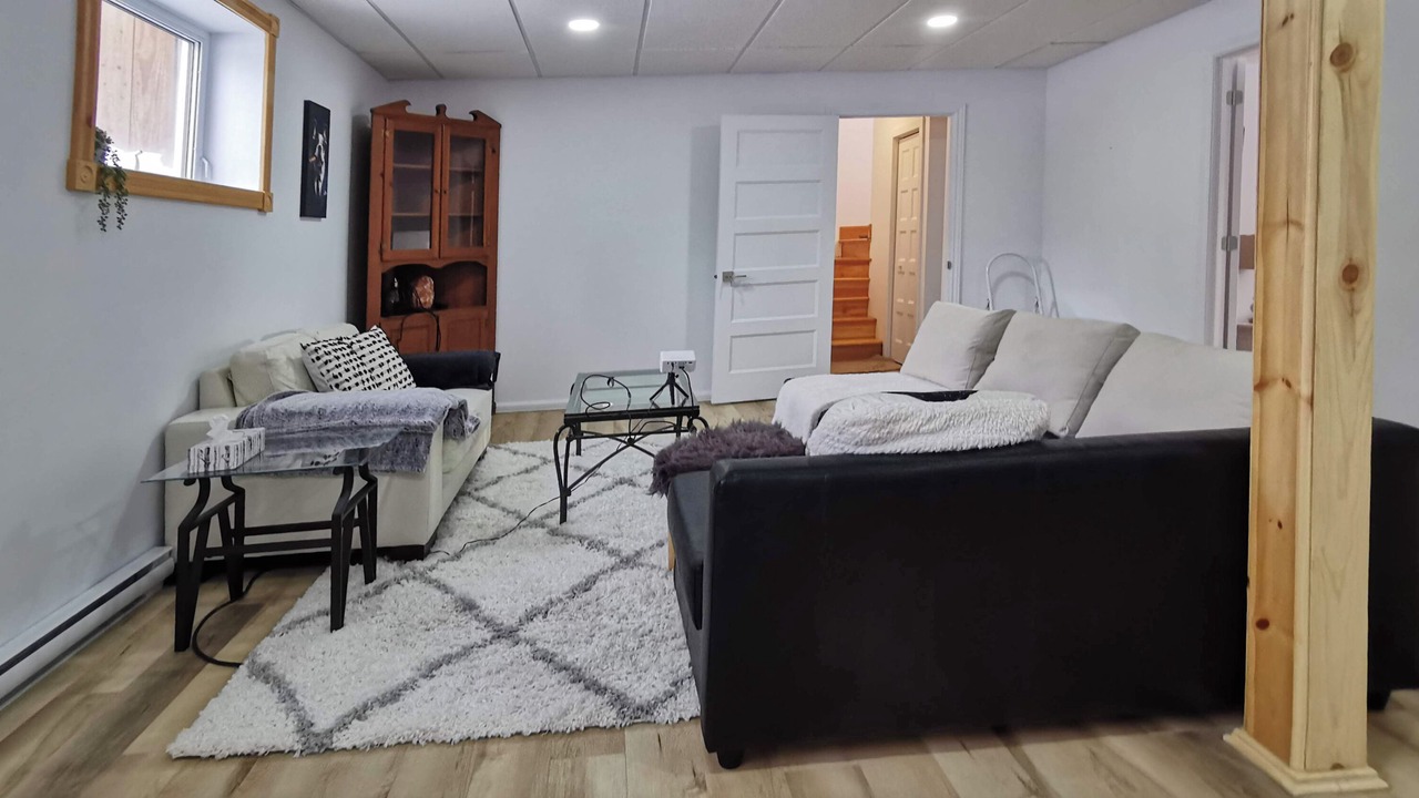 Photo of Livingroom in Saint-Etienne-de-Lauzon