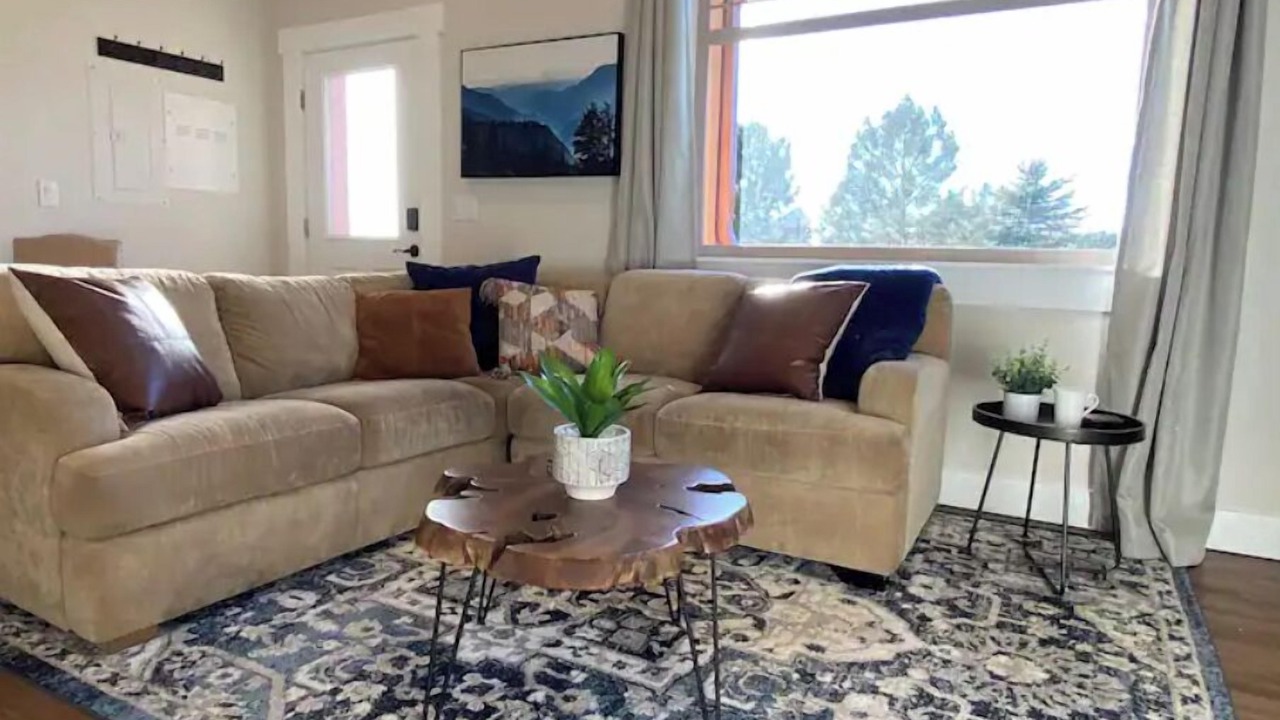 Photo of Livingroom in Castle Rock