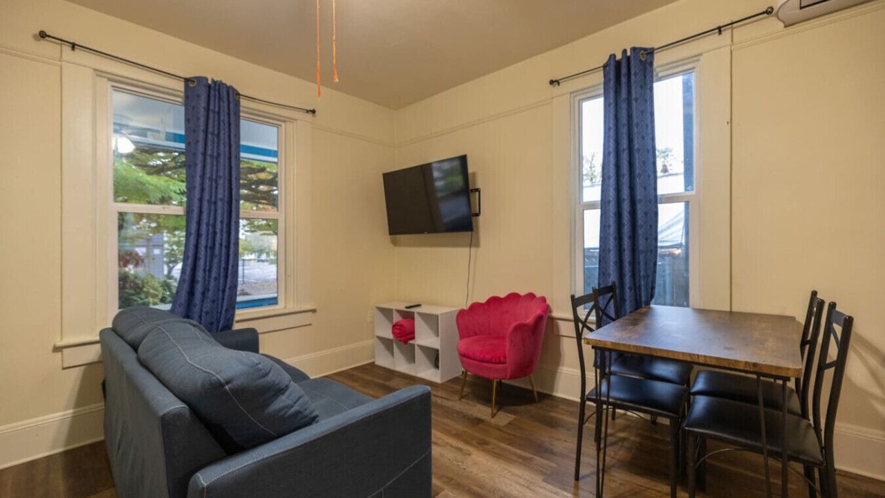 Photo of Livingroom in Market District