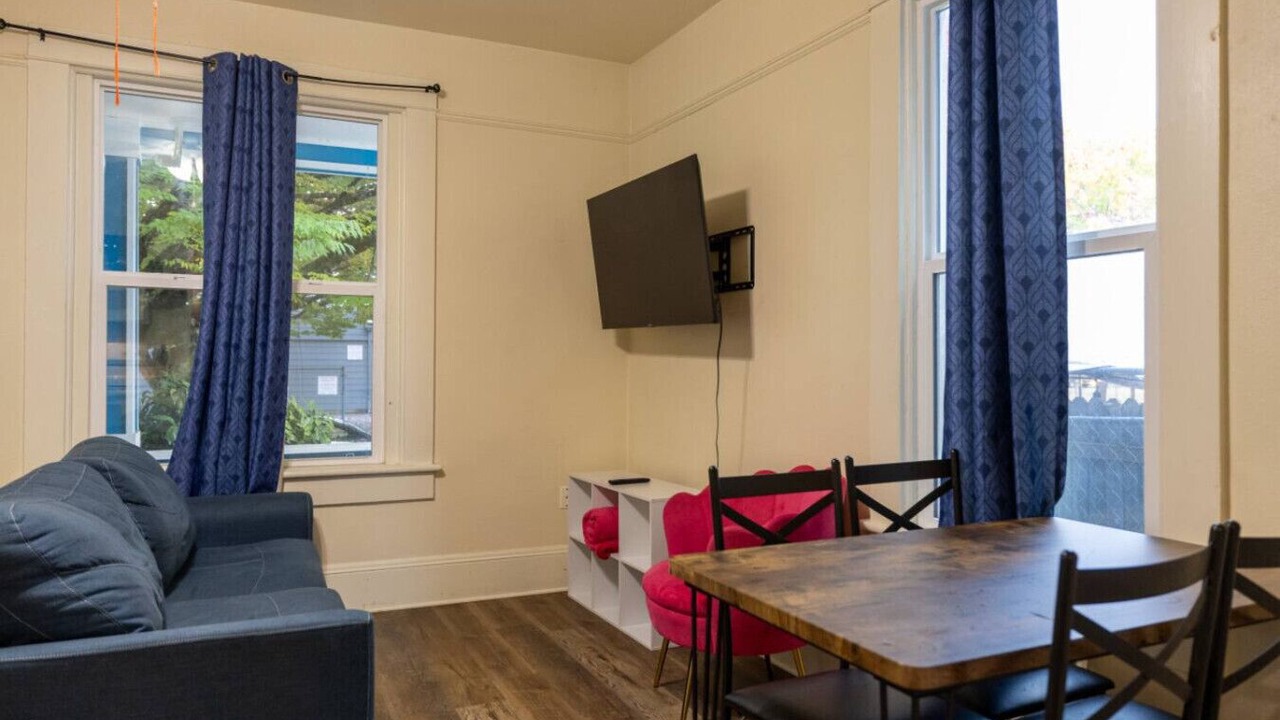 Photo of Livingroom in Market District