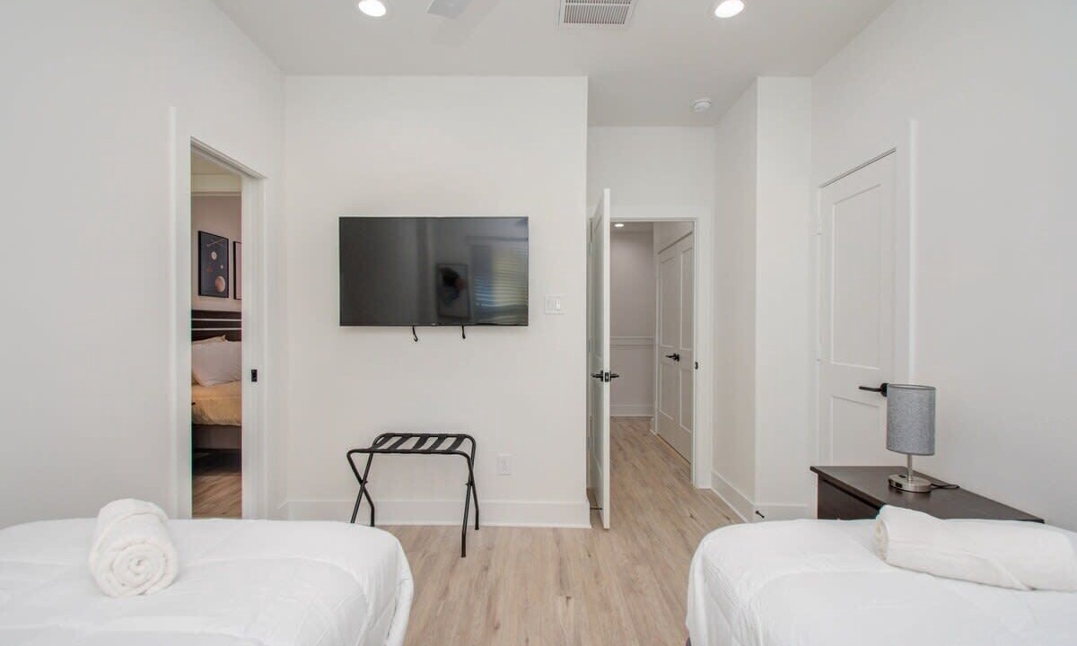 Photo of Bedroom in Northside