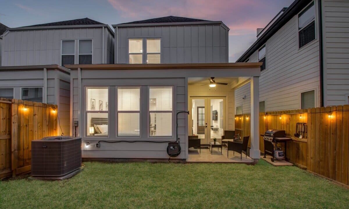 Photo of Outdoor in Northside