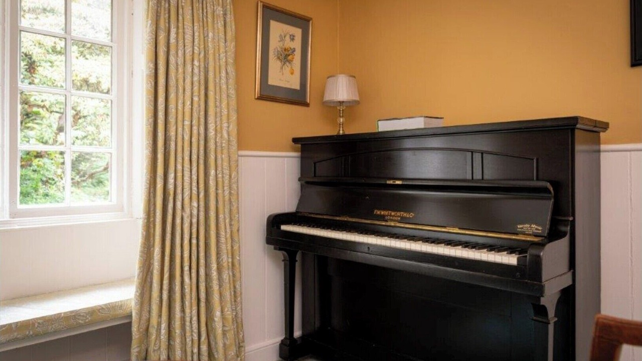 Photo of Others in Ormiston