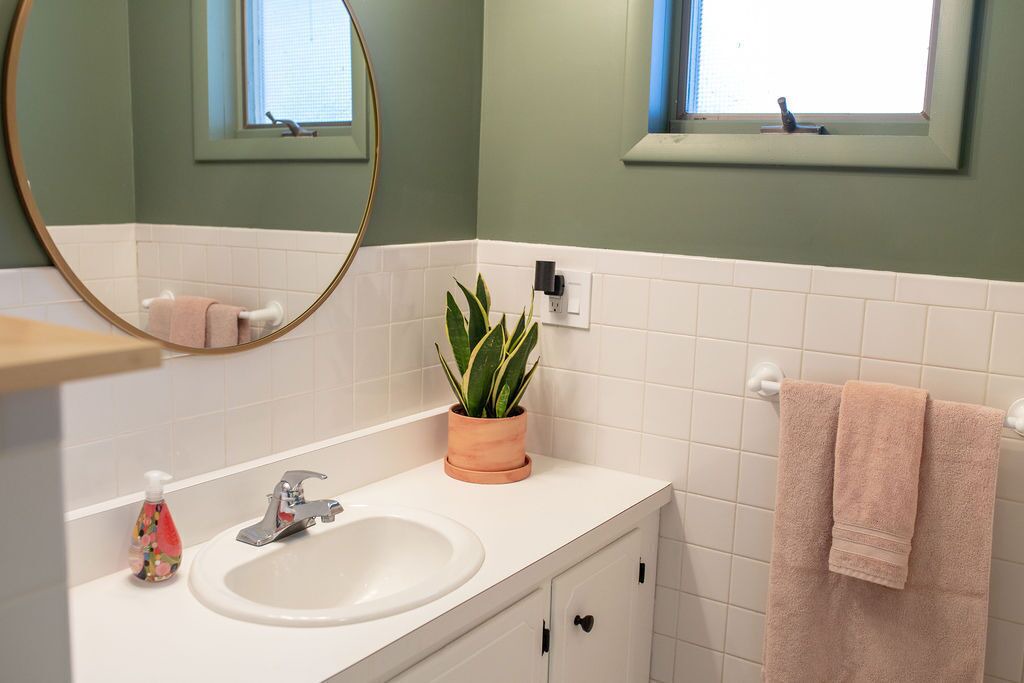 Photo of Bathroom in Hollowville