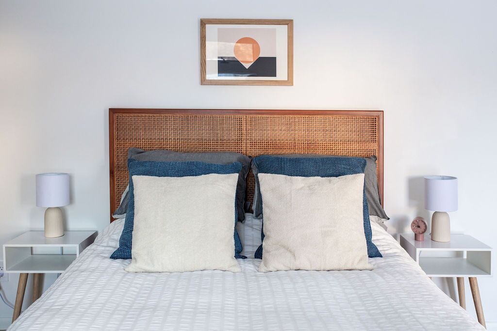 Photo of Bedroom in Hollowville