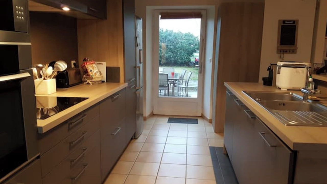 Photo of Kitchen in Saint-Meloir-des-Ondes