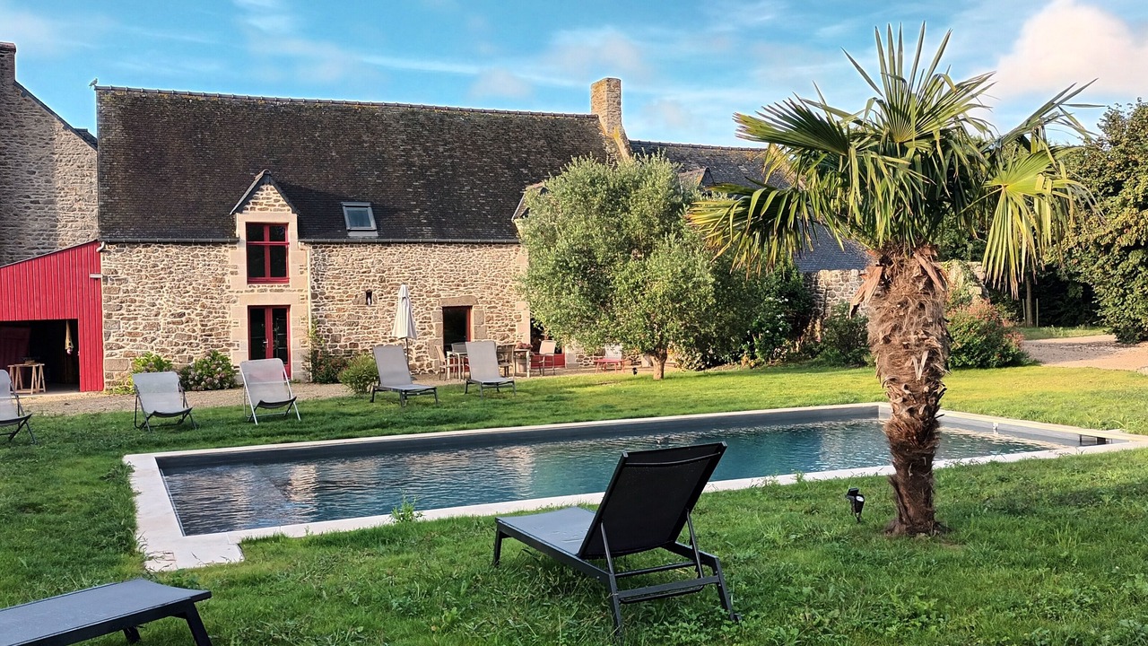 Photo of Outdoor in Saint-Meloir-des-Ondes