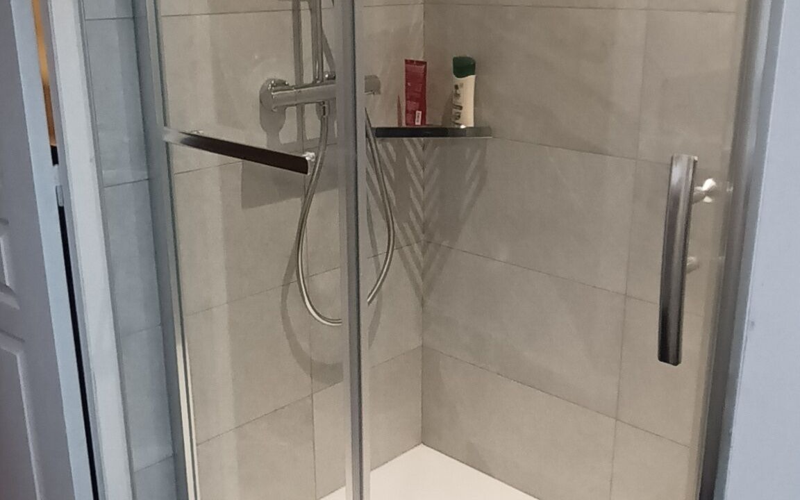 Photo of Bathroom in Saint-Meloir-des-Ondes