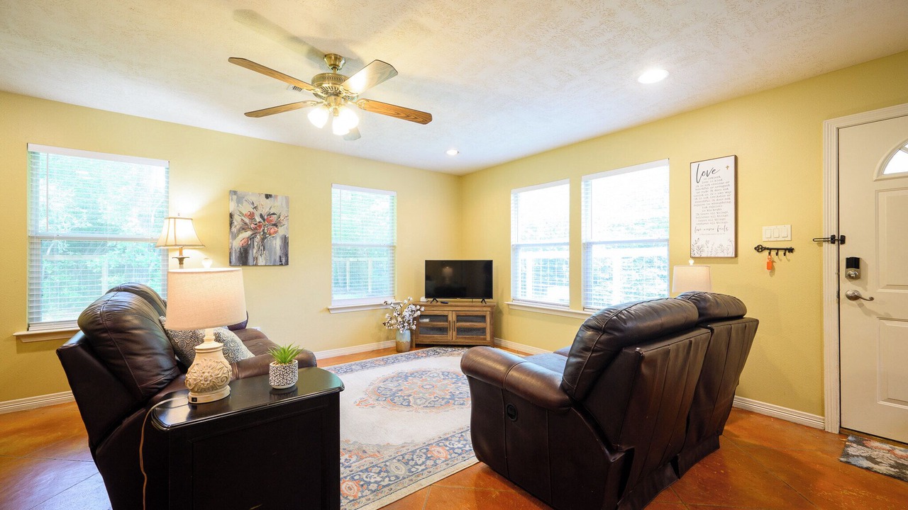 Photo of Bedroom in Tomball