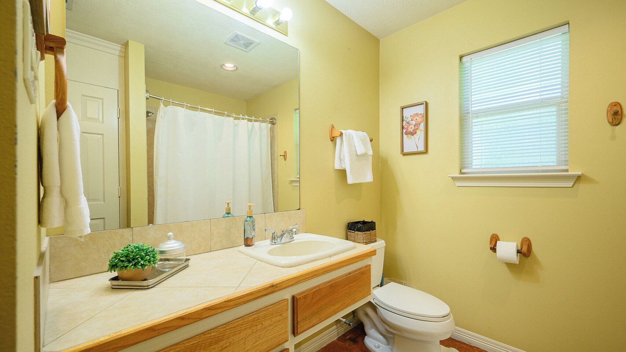 Photo of Bedroom in Tomball
