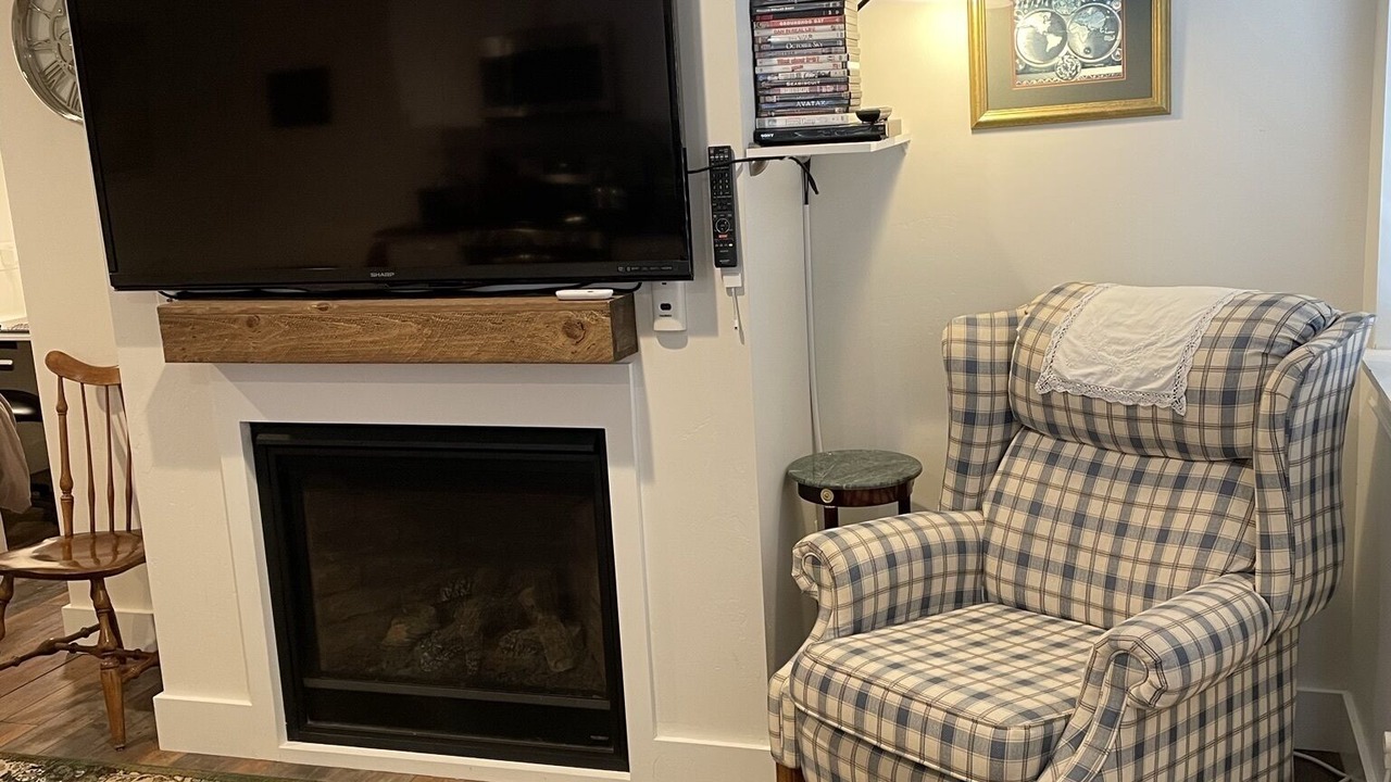 Photo of Livingroom in Provo