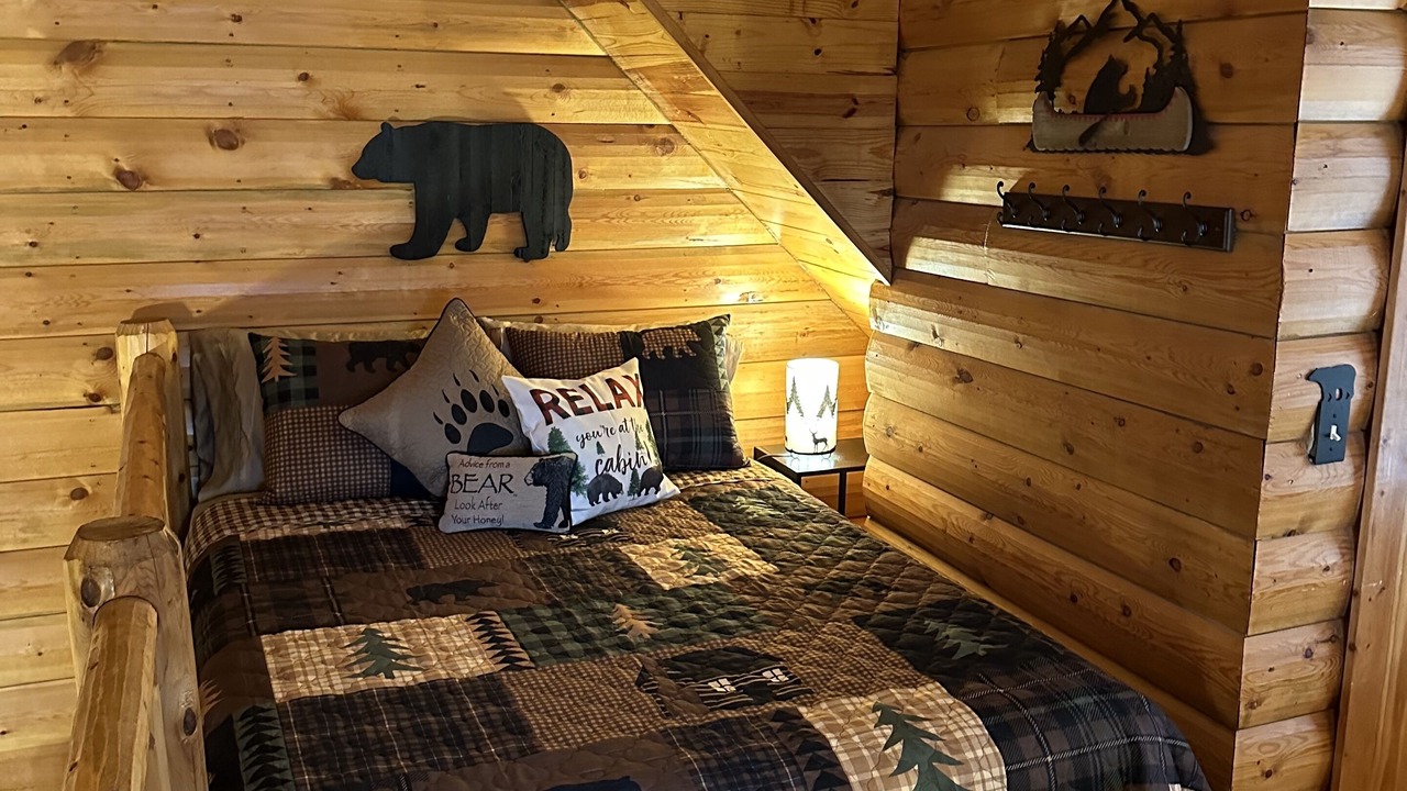 Photo of Bedroom in Board Camp