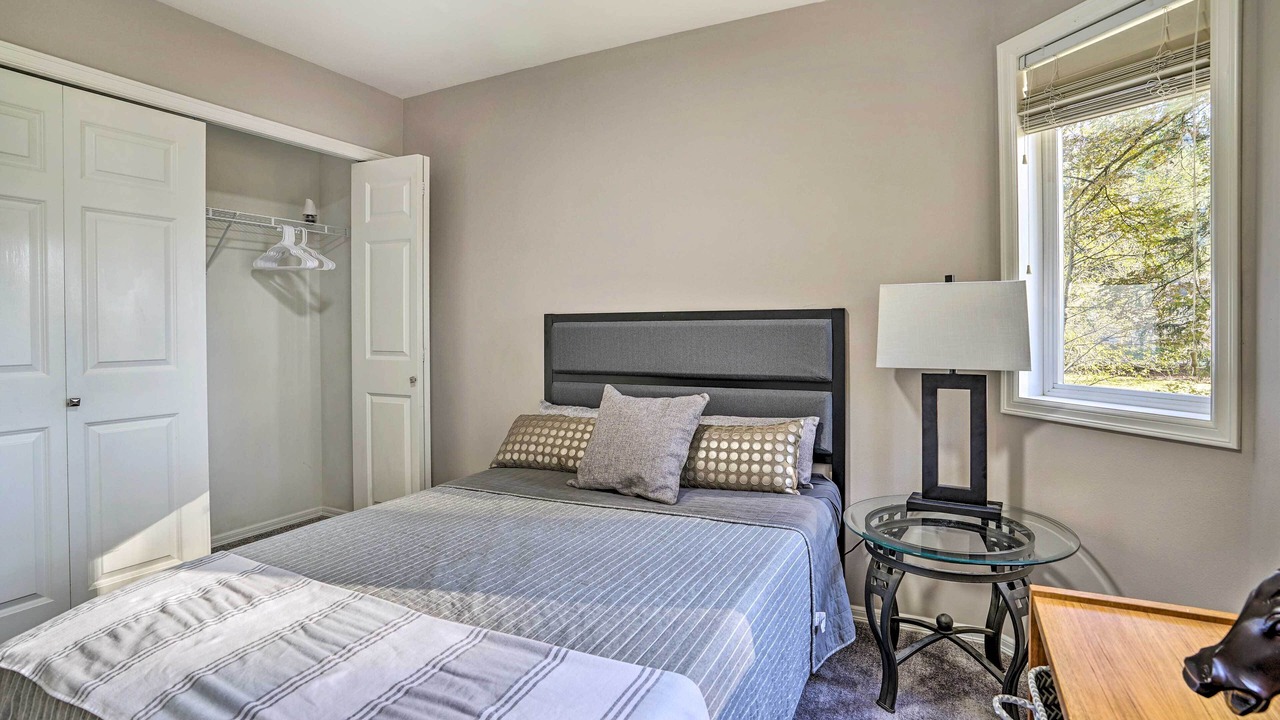 Photo of Bedroom in Seattle Hill-Silver Firs