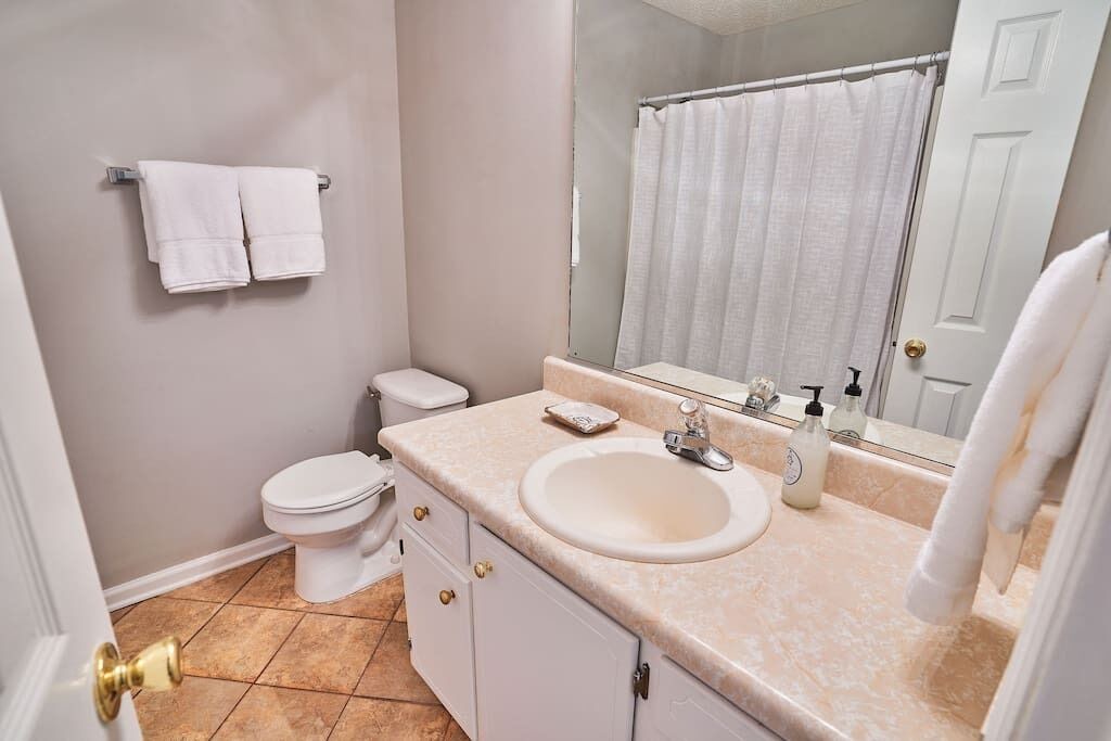 Photo of Bathroom in Peach Orchard