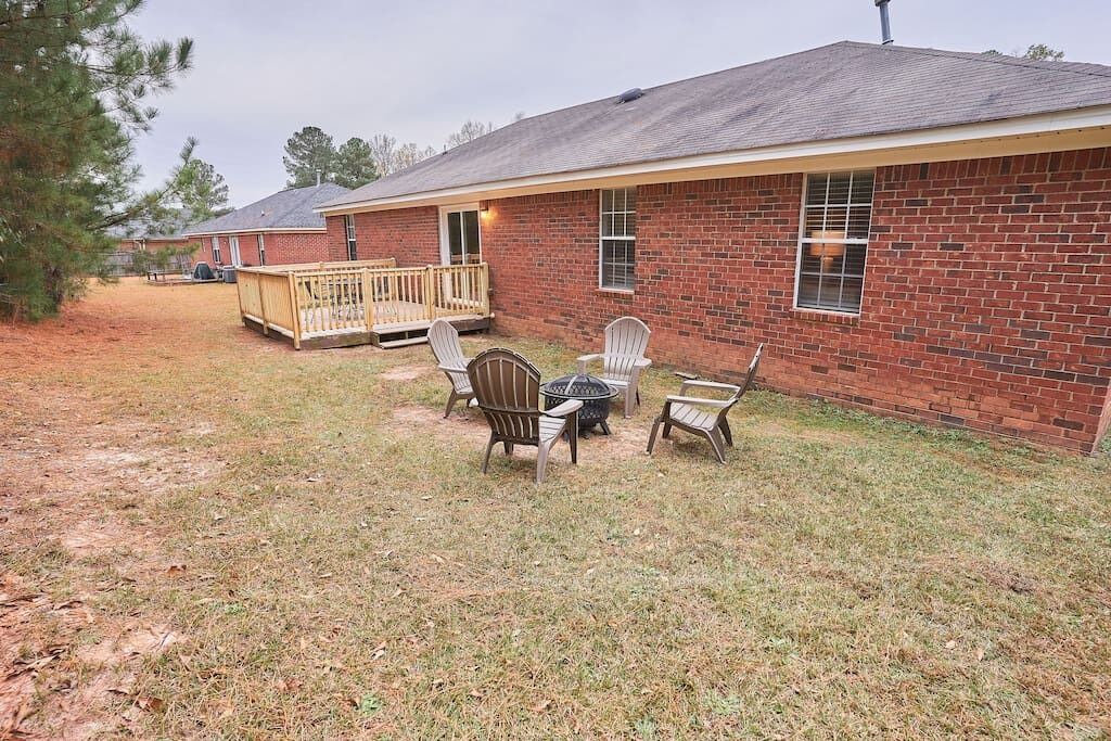 Photo of Patio Balcony in Peach Orchard