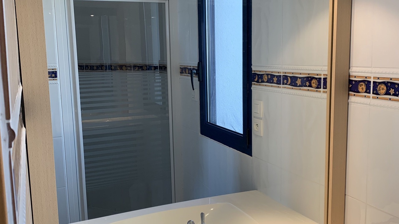 Photo of Bathroom in Penestin