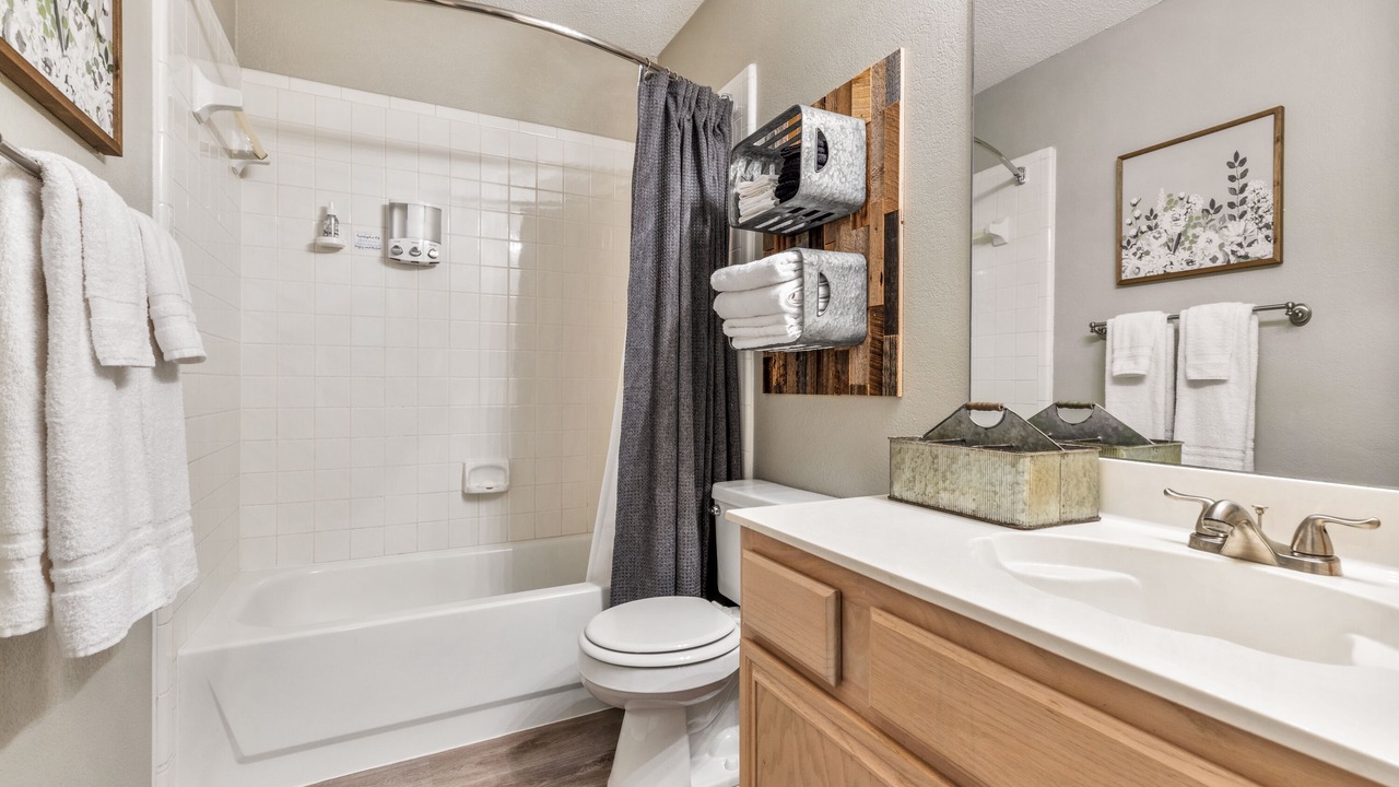 Photo of Bathroom in Allen