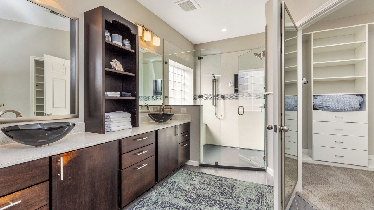 Photo of Bathroom in Allen