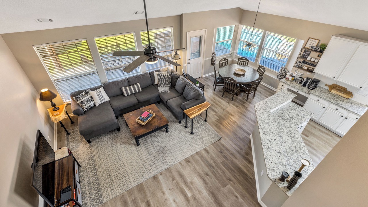Photo of Livingroom in Allen