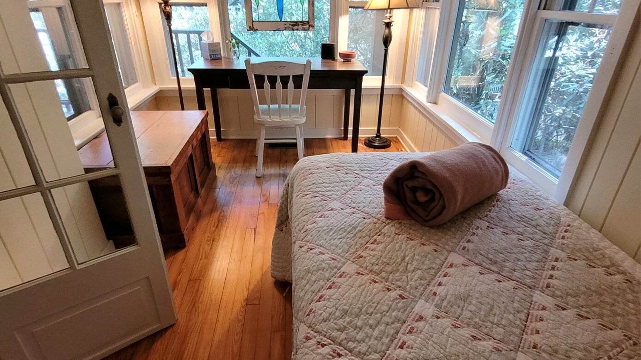 Photo of Bedroom in Mount Gretna