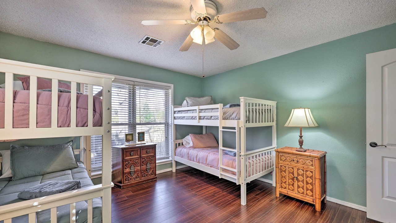 Photo of Bedroom in Rogers