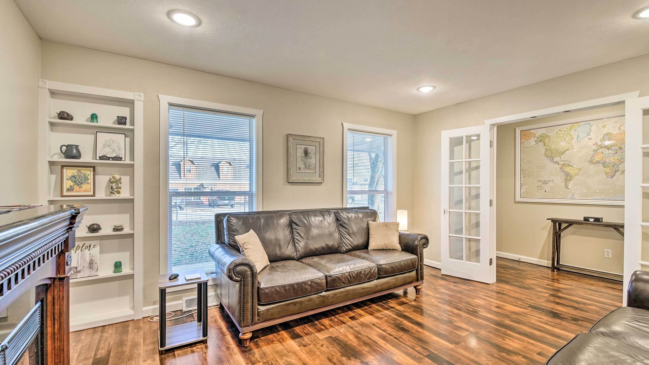 Photo of Livingroom in Ozark