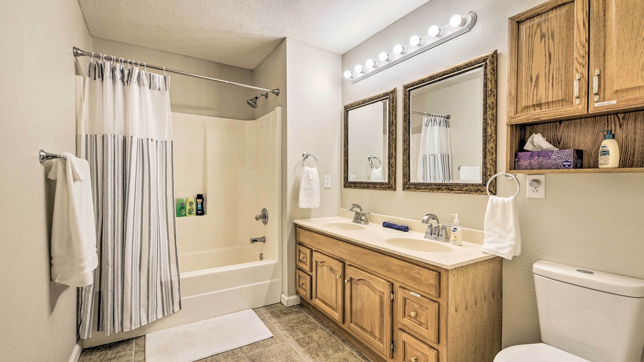 Photo of Bathroom in Ozark