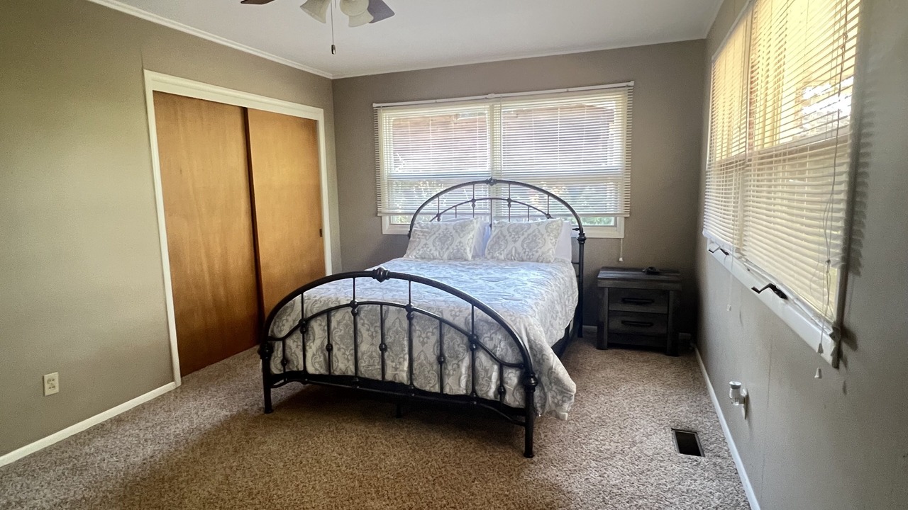 Photo of Bedroom in Muskogee