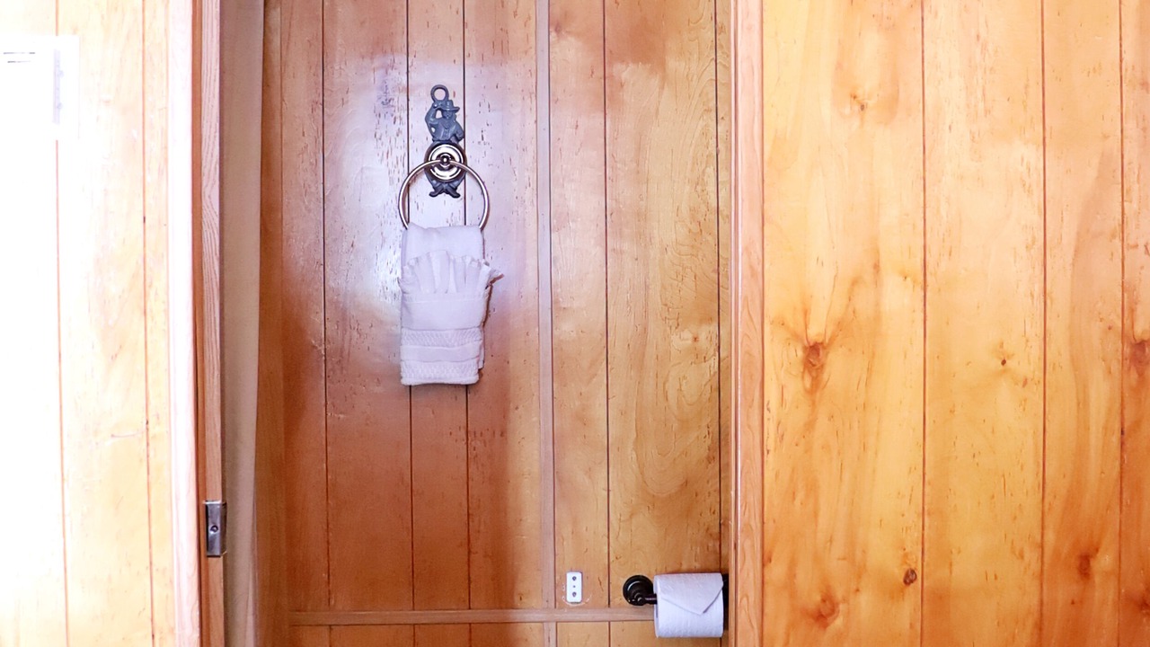Photo of Bathroom in Tombstone