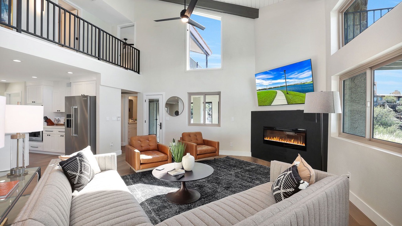 Photo of Livingroom in Surrey Hills