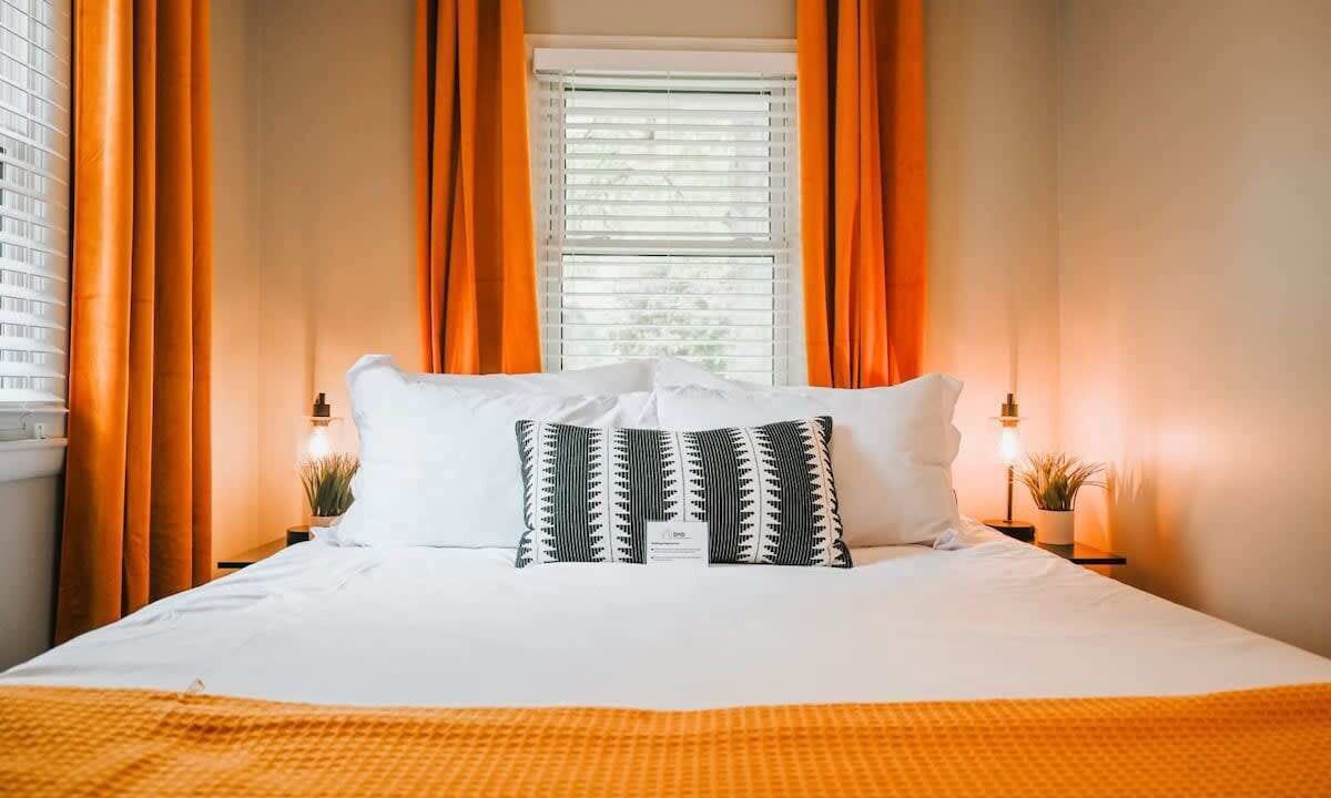 Photo of Others in Lincoln