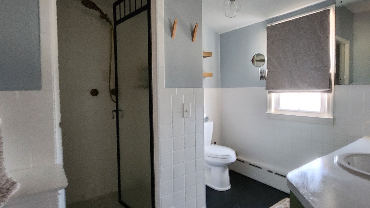 Photo of Bathroom in Long Beach