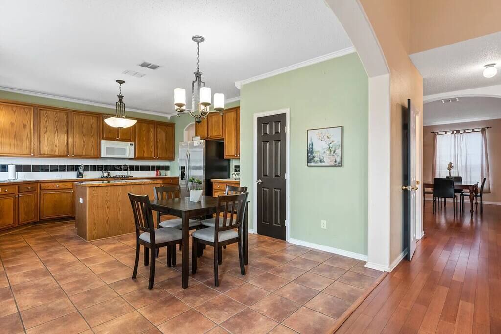 Photo of Others in South Arlington