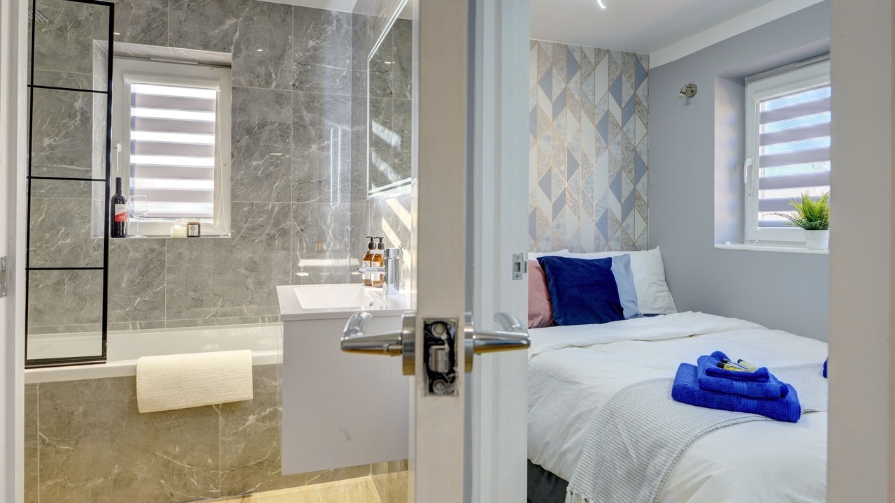 Photo of Bathroom in Rugby