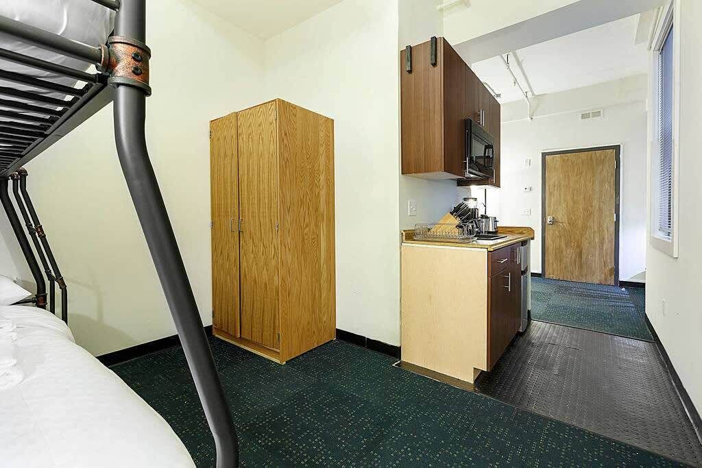 Photo of Bedroom in Downtown Boston