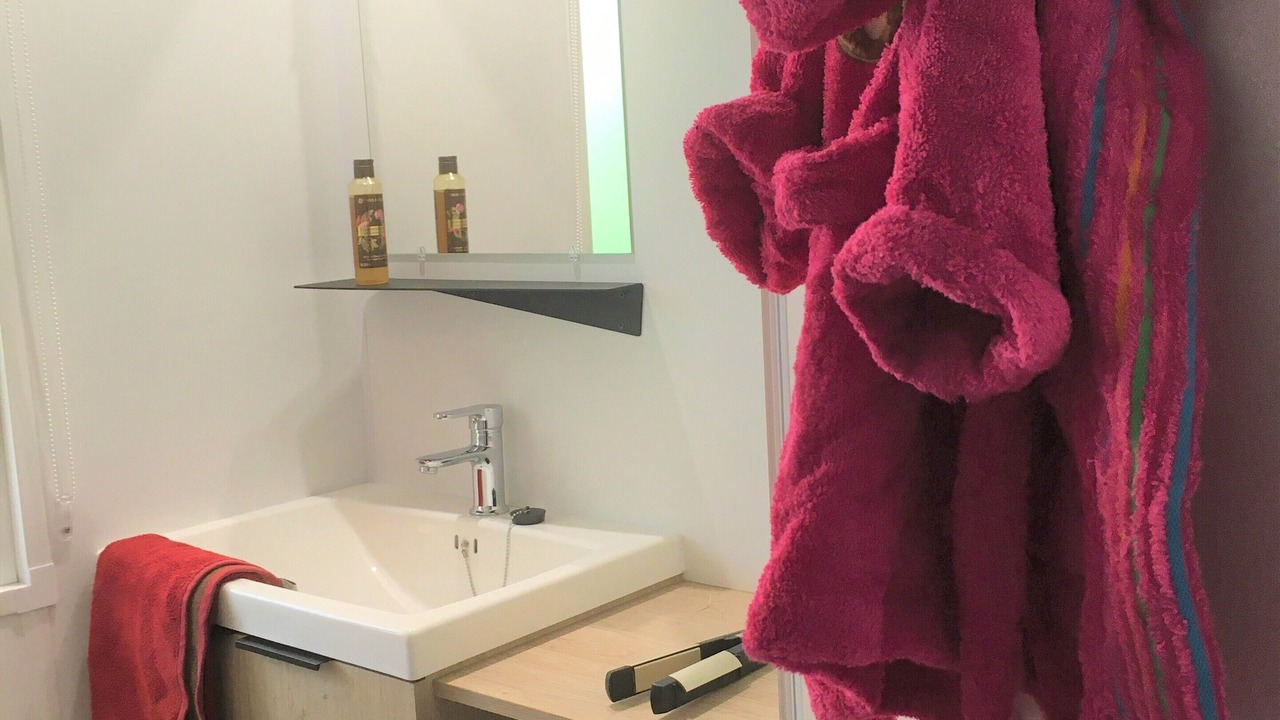 Photo of Bathroom in Rue